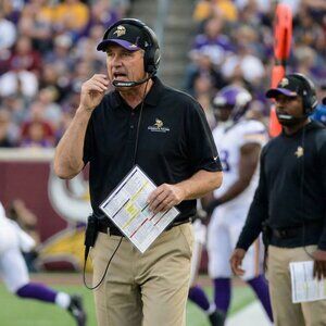 🟣 Minnesota Vikings Foundation Cutter & Buck Black Polo Shirt 2XL 🎗️